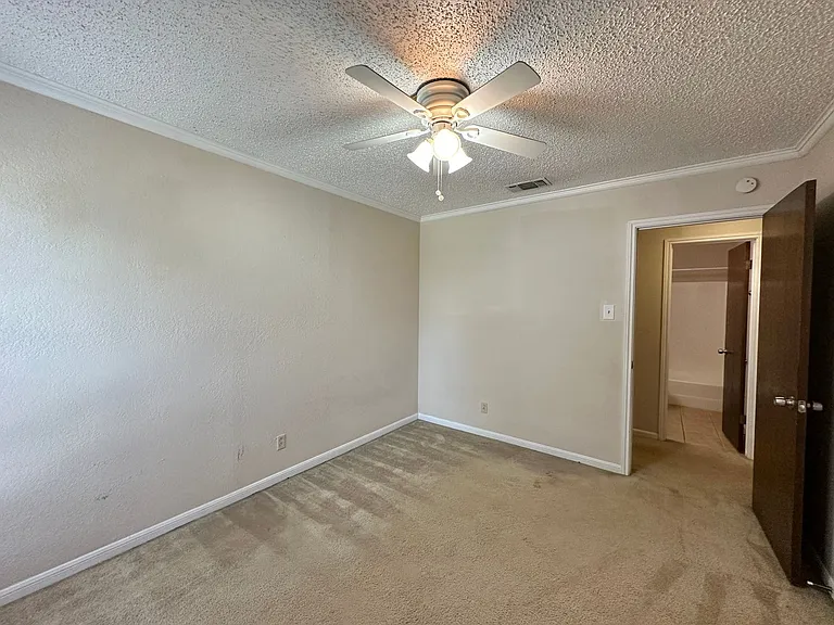 1003 Beaver Trl — Photo 16