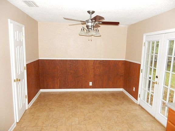 5th image of 108 Crossbrook Dr