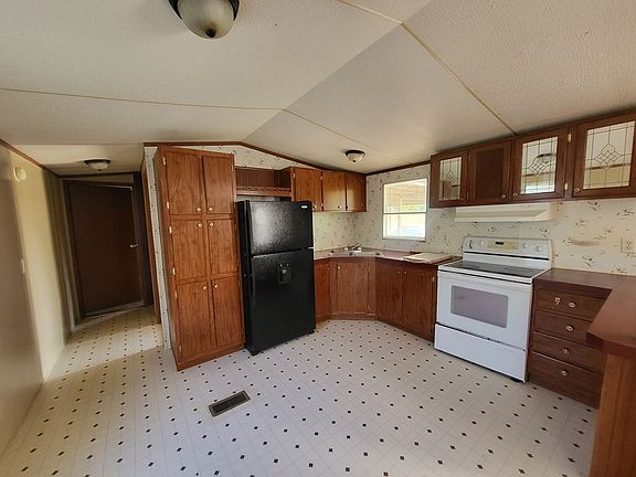 5th image of 2207 Sugar Cane Ln