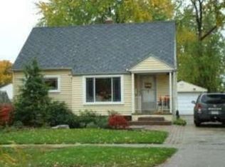 3721 Normandy Rd, Royal Oak, MI 48073