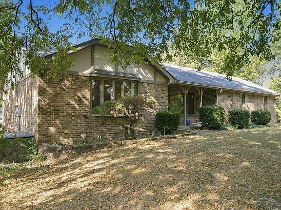 4th image of 4274 N Farm Road 101