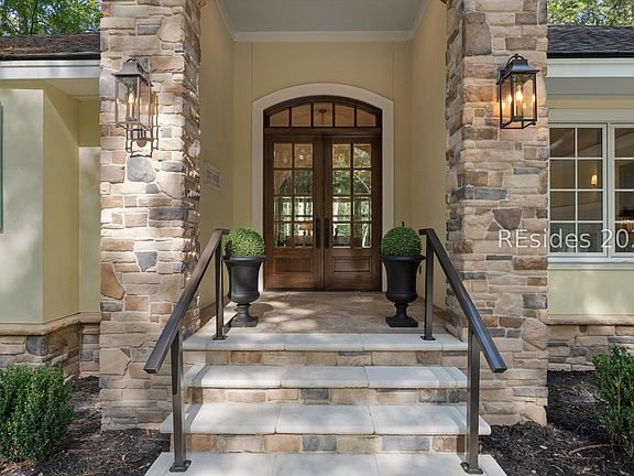 5th image of 90 Osprey Cir
