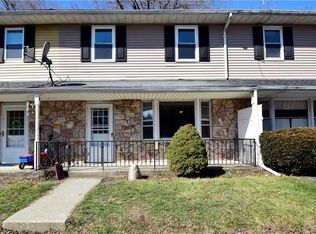 1875 Aster Rd, Macungie, PA 18062