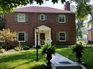 123 N Highland Ave, Rockford, IL 61107