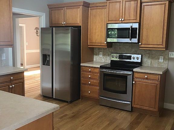 3rd image of 7790 Crabtree Valley Ct