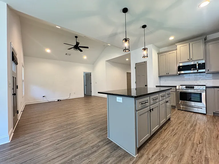 8 Summertide Dr — Photo 6