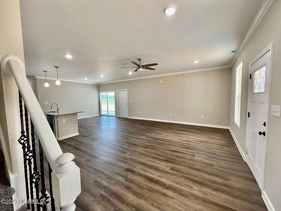 27701 Hill Creek Road, Wagram, NC 28396 Zillow