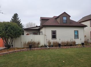 914 Washington Ave, Crookston, MN 56716