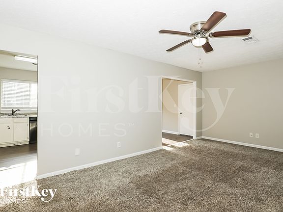 4th image of 11198 Shannon Cir
