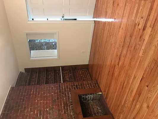 Rented by Chartwell Manhattan Realty | media 5