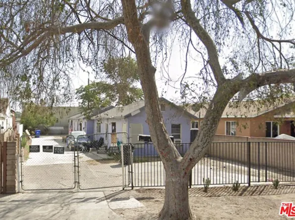 11236 Dora St, Sun Valley, CA 91352