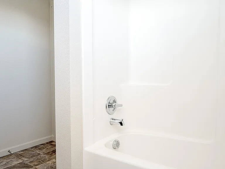 Alderbrook Apartments — Photo 23
