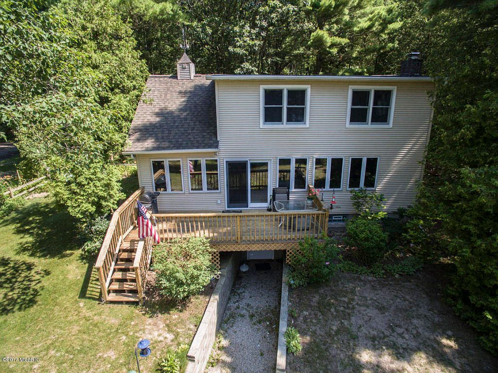 8207 W Stonycroft Rd Shelby MI 49455 Zillow