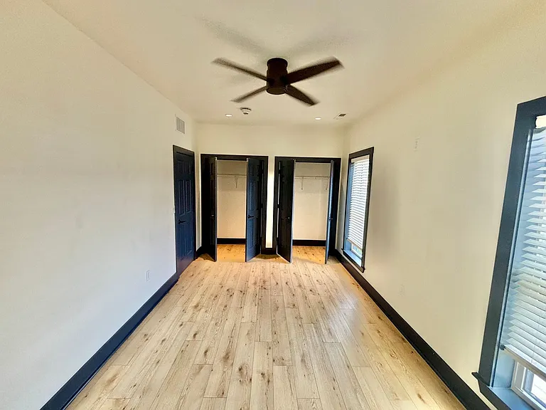 2512 Portland Ave — Photo 5