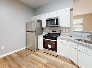 7499 Hindon Cir #201, Windsor Mill, MD 21244