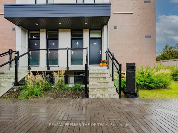 9580 Islington Ave #139, Vaughan, ON L4H 5E8