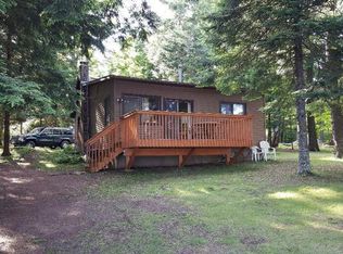 7130 Anglers Ln, Land O Lakes, WI 54540