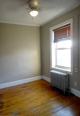 Rented by Sterling Holdings | media 15