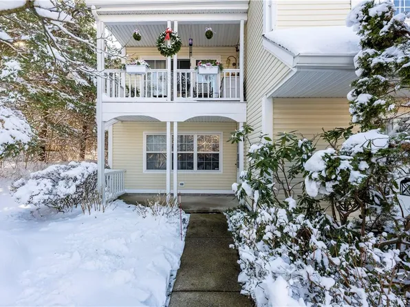 54 Durham Court, Fishkill, NY 12524