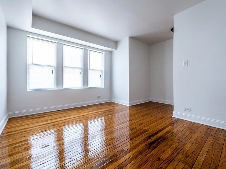 6104 S Campbell — Photo 20