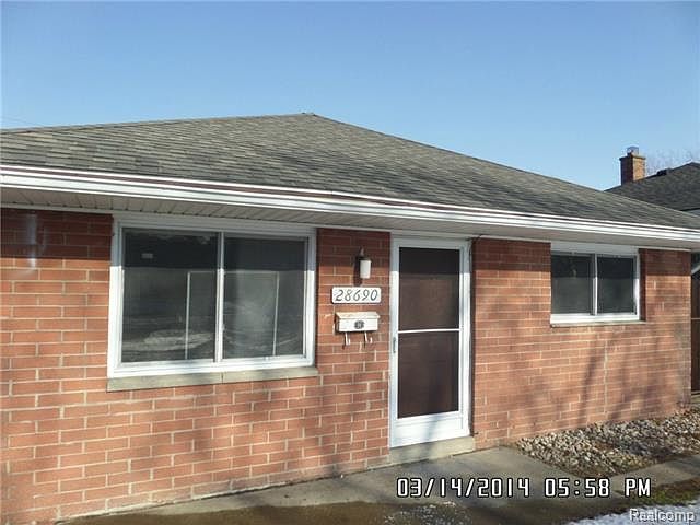 1st image of 28690 Victor St