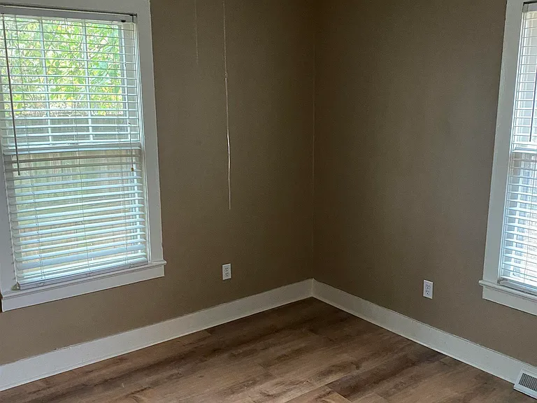 1501 McKinley Ave NE — Photo 13