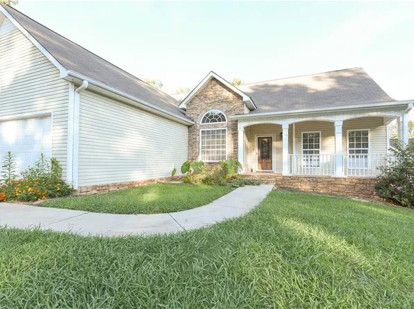 1016 Stone Brook Ln, Bremen, GA 30110