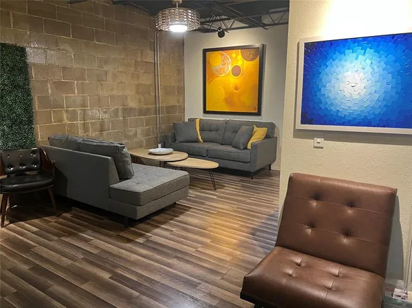 915 NW 7th St APT 103, Oklahoma City, OK 73106