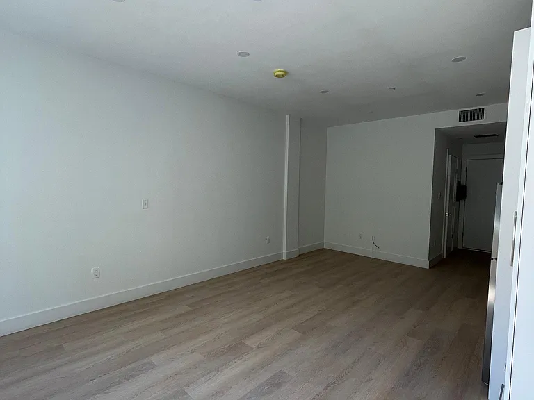 1127 Harrison Ave #210 — Photo 10