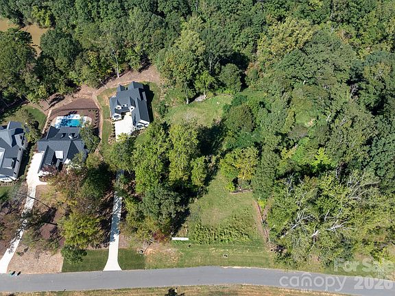 2nd image of 1215 Featherton Dr #18