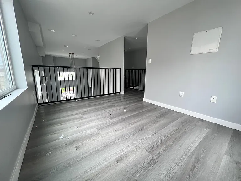 11344 Hatteras St #B12 — Photo 41