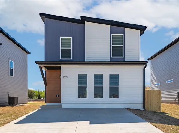 1071 Kentucky Ave, Centerton, AR 72719