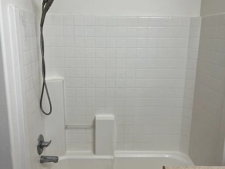 2125 S Amy Ave — Photo 6