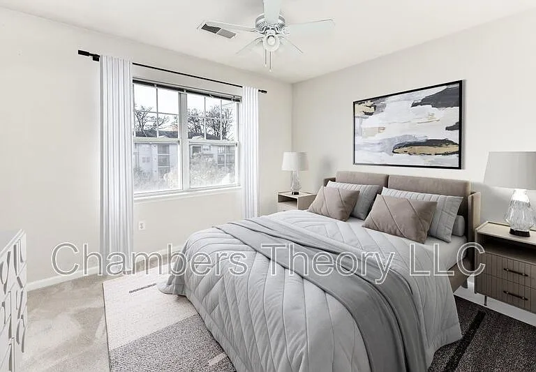 12104 Garden Grove Cir #404 — Photo 10