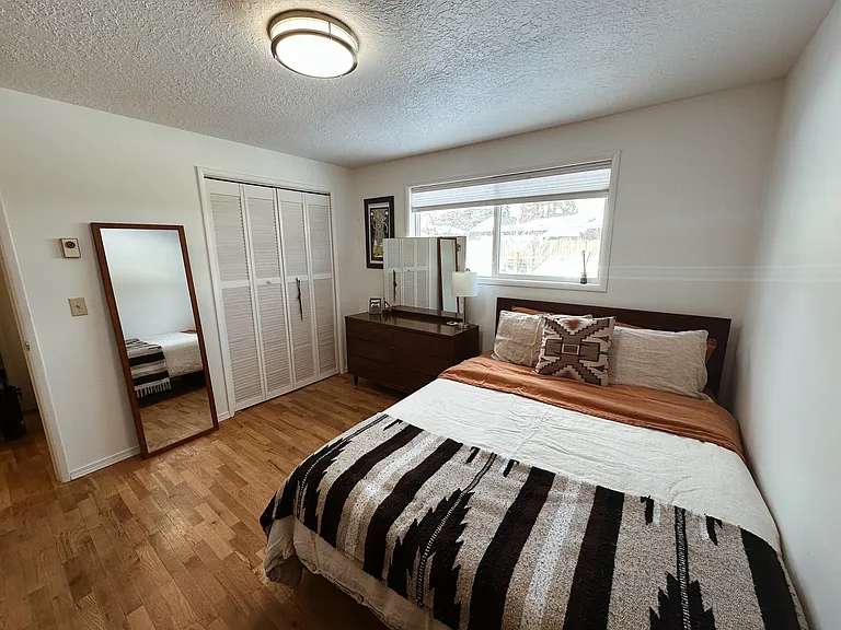 1314 NE Thompson Dr — Photo 12