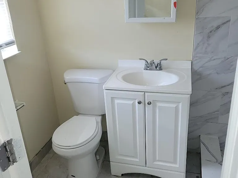 Unit Photo