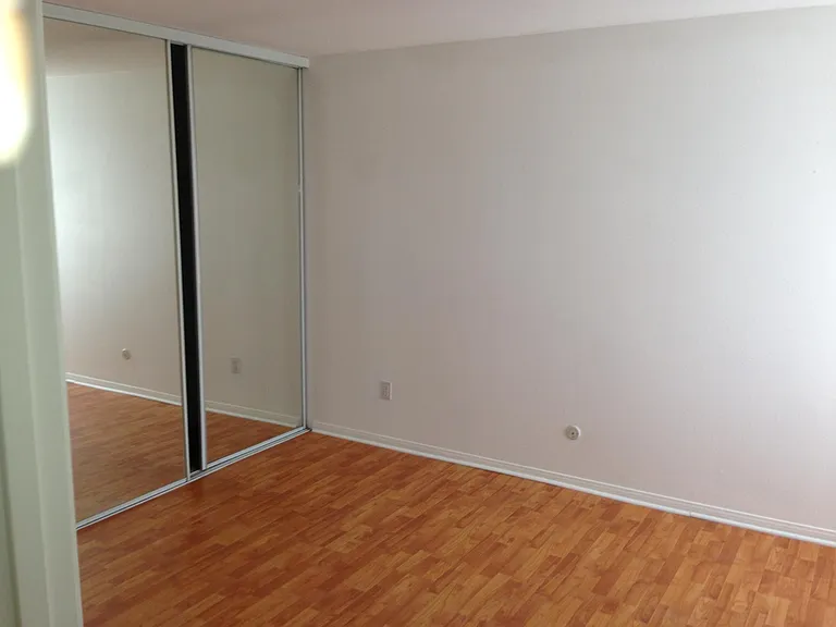 3454 Castle Glen Dr #126 — Photo 11