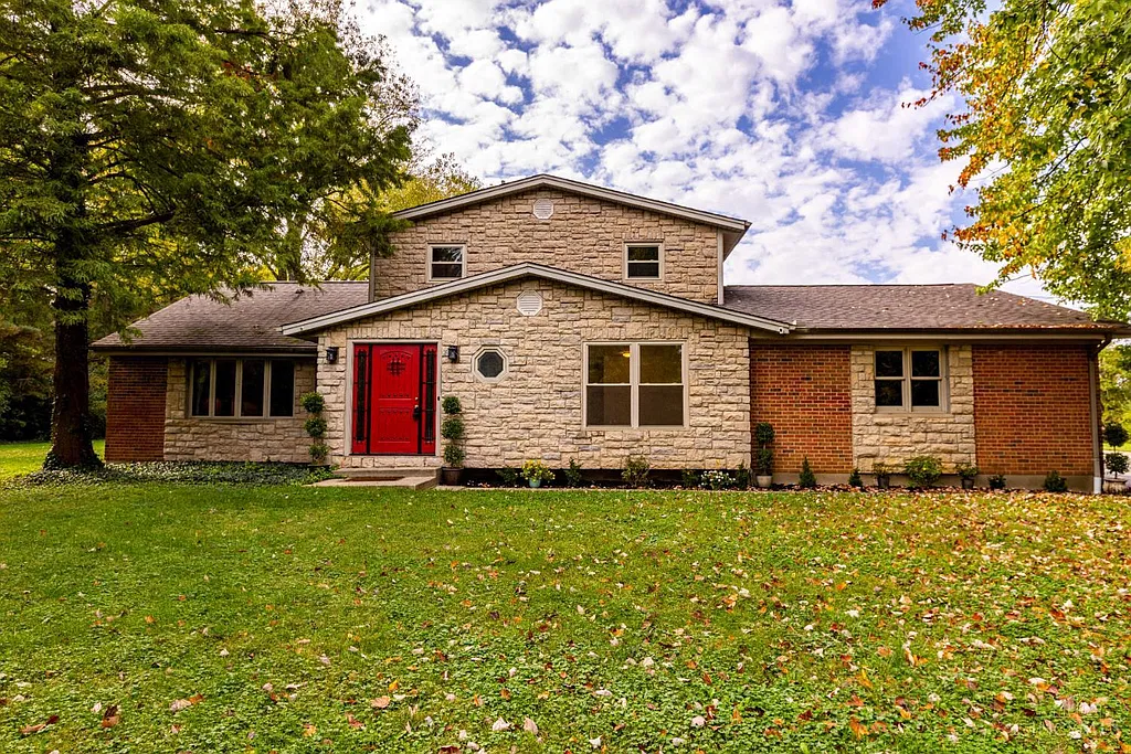 Property main image