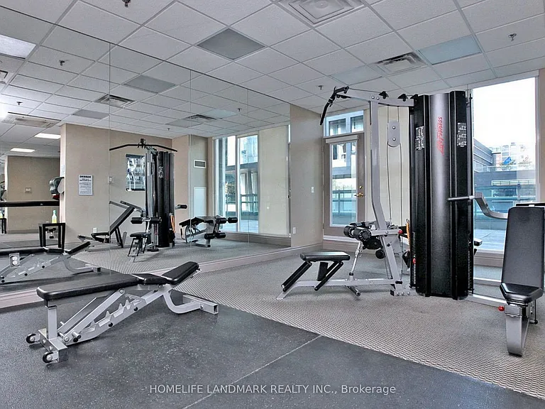 30 Grand Trunk Cres #901 — Photo 30