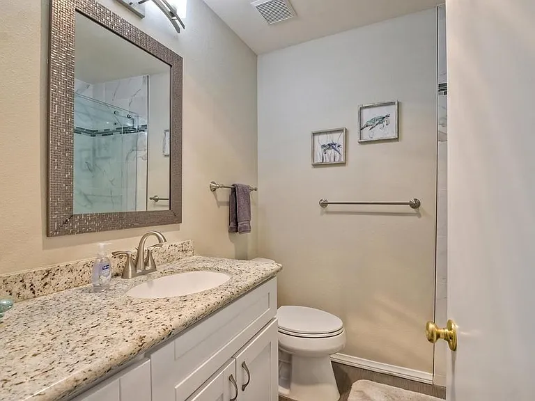 916 Caminito Estrada #B — Photo 9