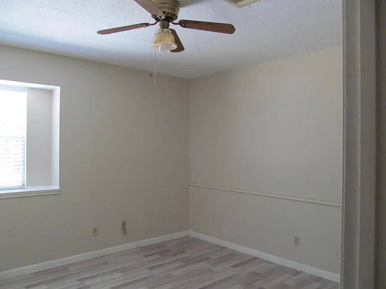 5506 Forest Timbers Dr — Photo 12