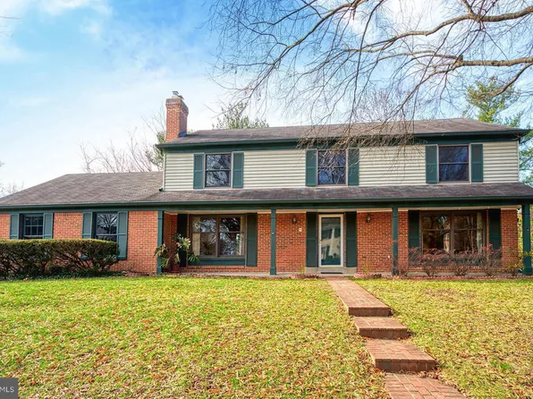 900 Saint Stephens Rd, Alexandria, VA 22304