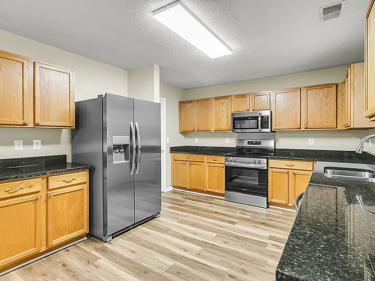 1333 Pinyon Pine Dr — Photo 18