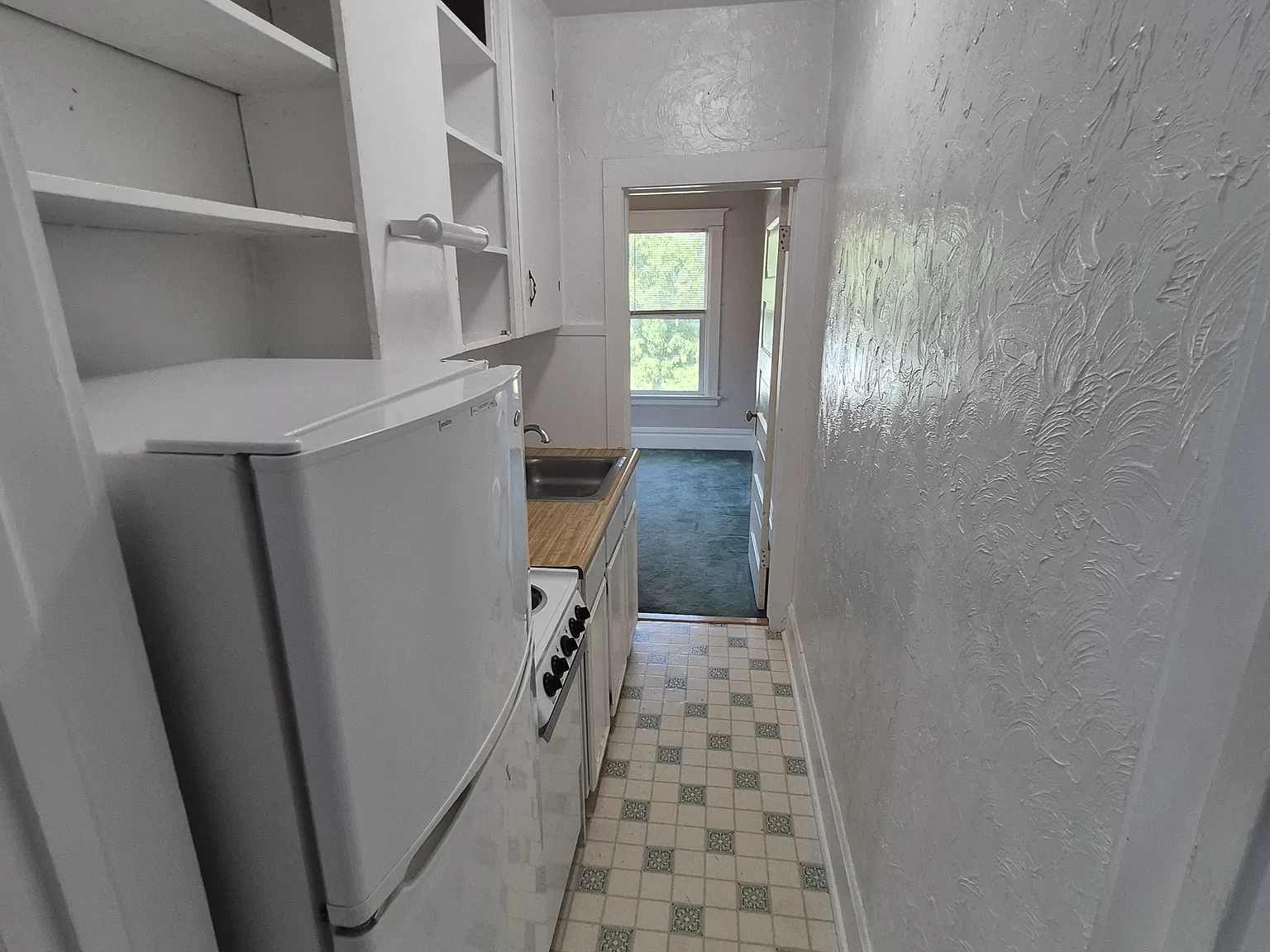 1 bed, $895 — Photo 4