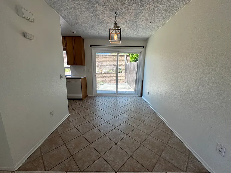 12340 Daisy Ct — Photo 8