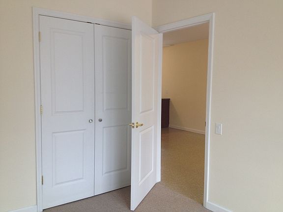 4th image of 192 Beach 102nd St APT 1D