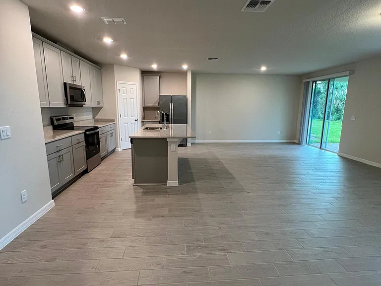 411 Sarah Nicole Way — Photo 8