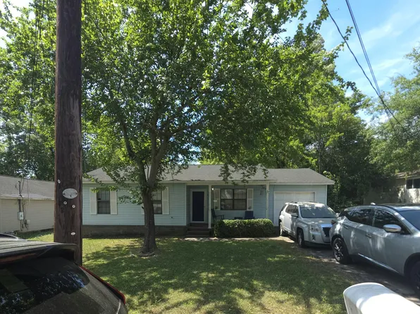 5807 Robinhood Dr, Hanahan, SC 29410