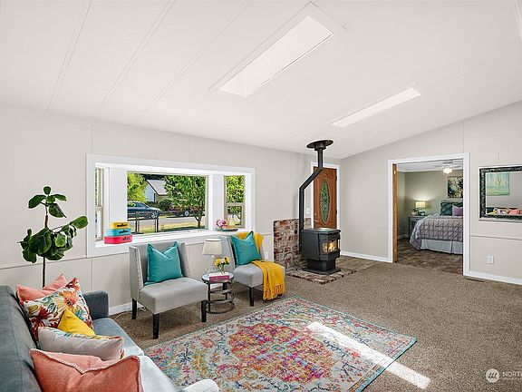 5th image of 8118 14th Avenue E