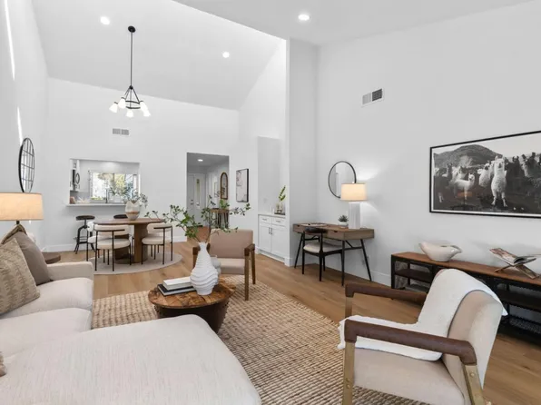 892 Cabot Ln, Foster City, CA 94404